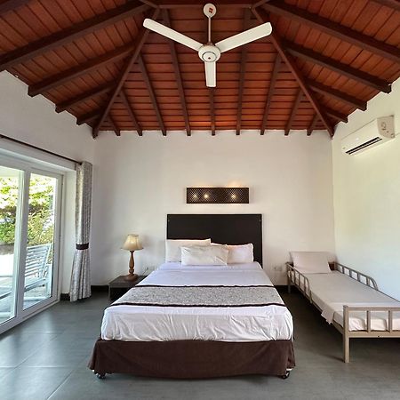 อมาลูนา รีสอร์ต Hotel เนกอมโบ ภายนอก รูปภาพ